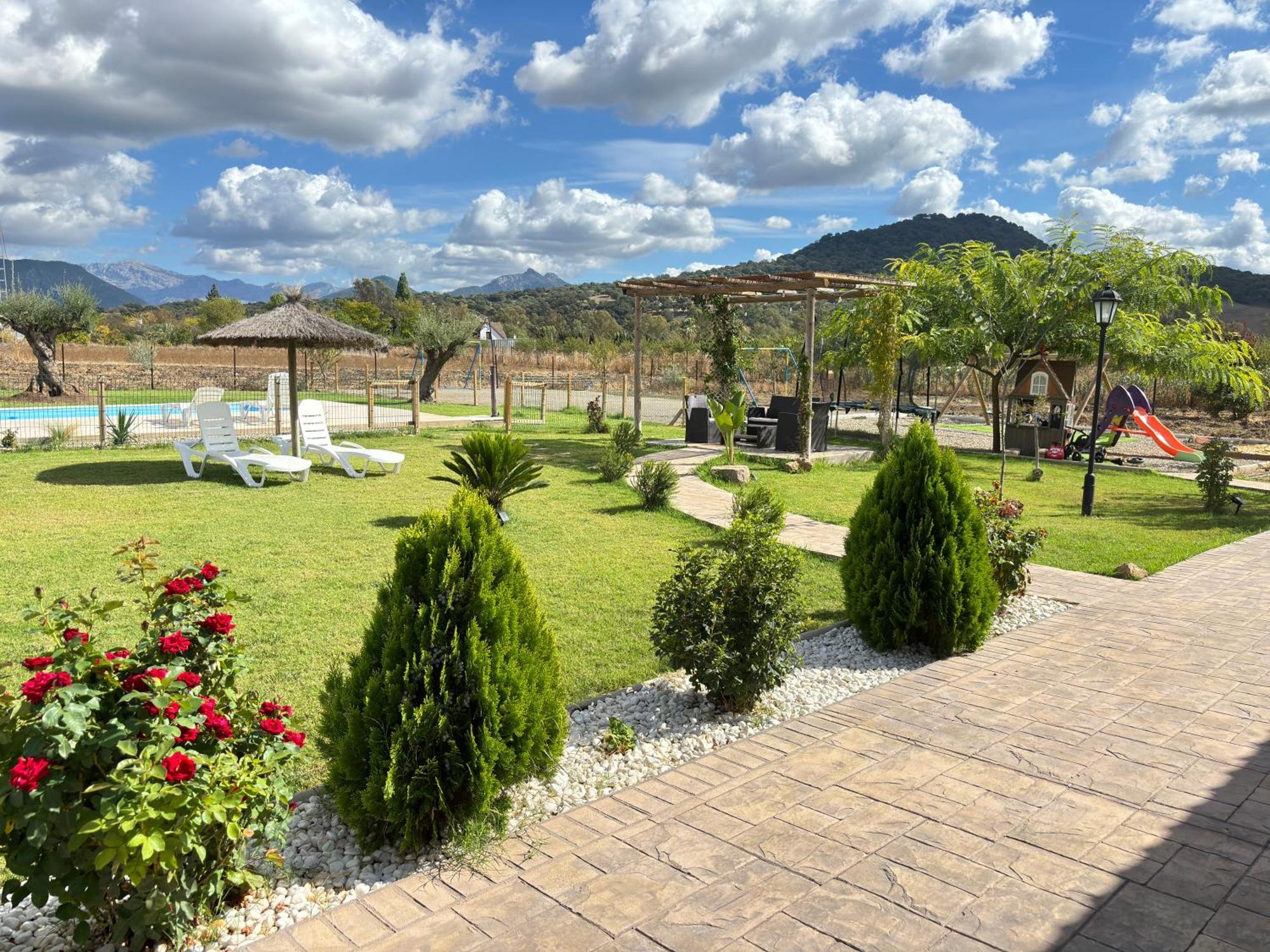Valle De La Rosa Prado Del Rey Exterior foto